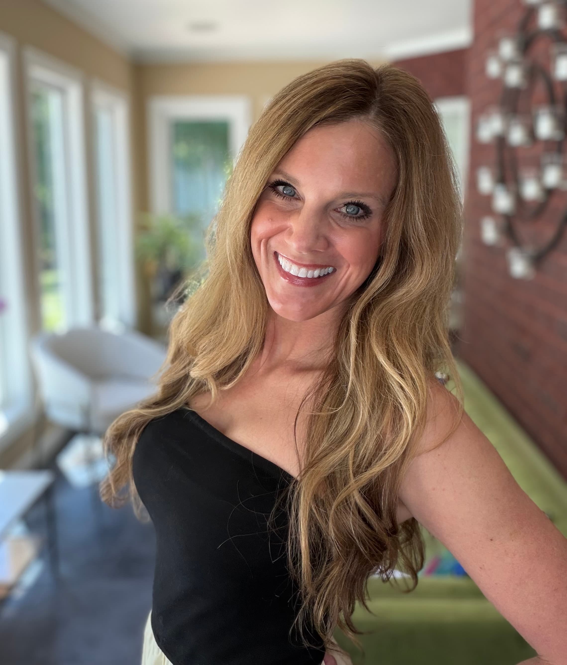 Sherry, Lifestyle & Vlogs creator on YouTube